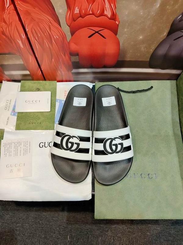 Gucci Men's Slippers 325